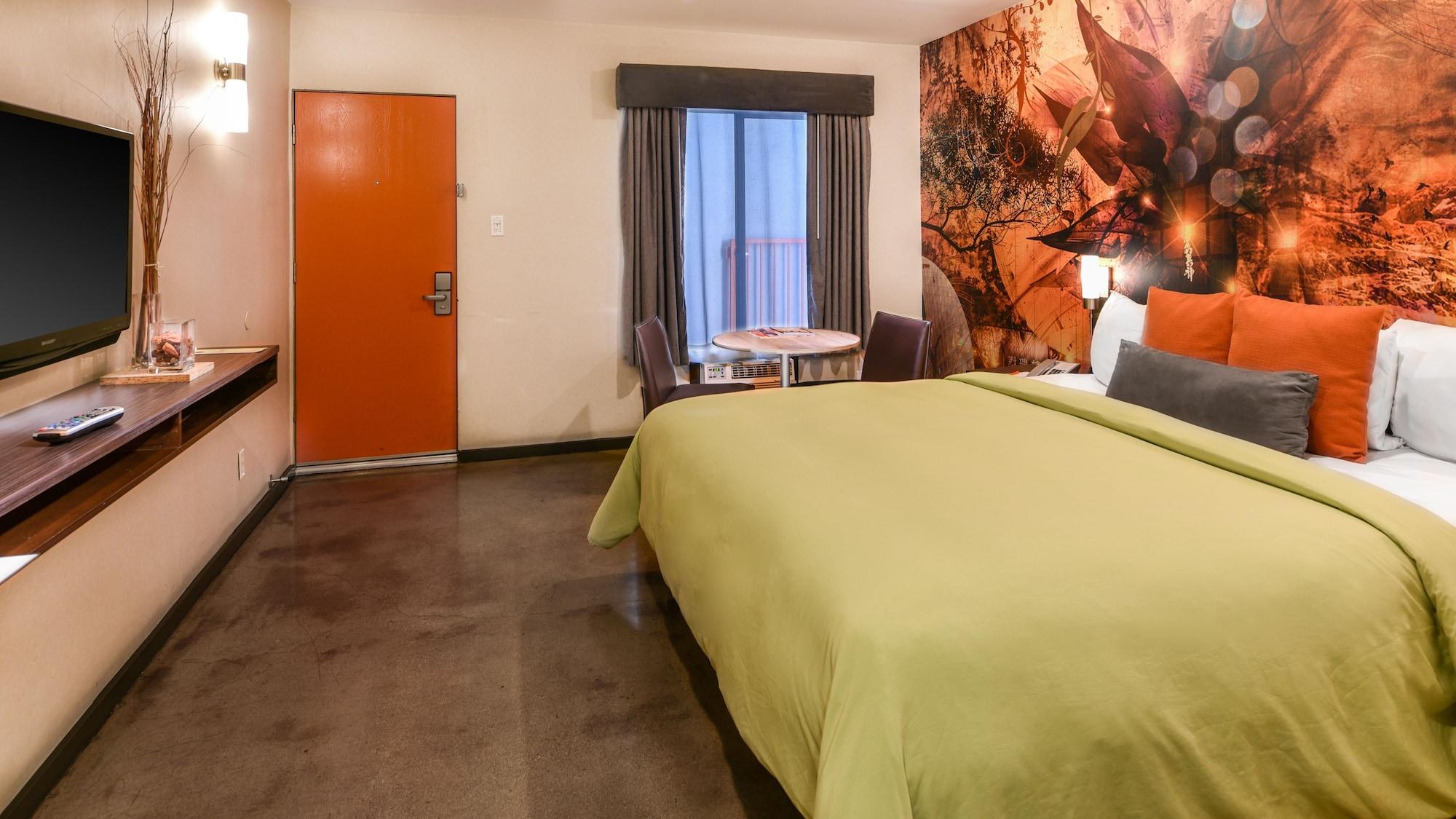 The Tangerine - A Burbank Hotel Экстерьер фото